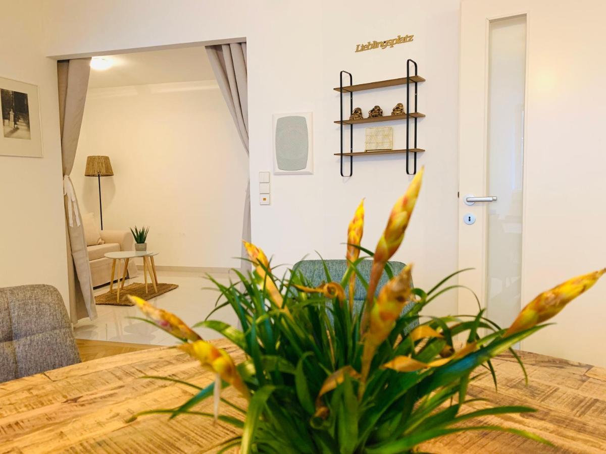 Ruhige Wohnung Im Gasometer Wien *Wifi*U3*Netflix* Exterior photo